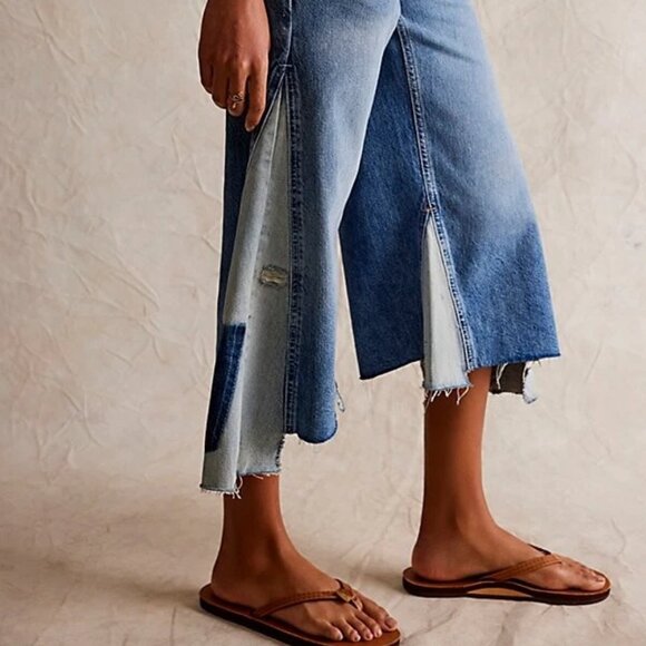VINTAGE Free People We The Free Ripple Wide-Leg Pieced Cropped Jeans — Size 26 - Picture 4 of 5